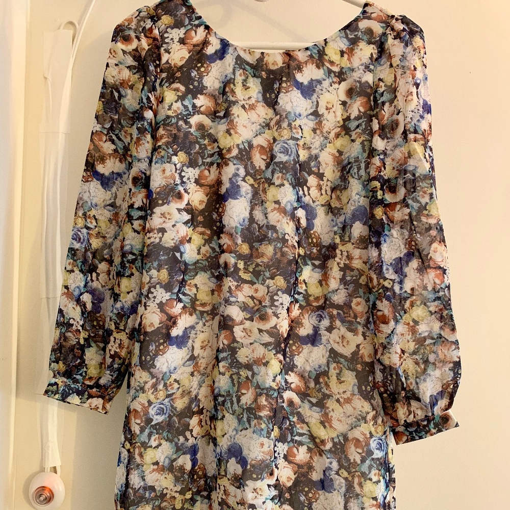 Floral Longsleeve Shift Dress - Never been worn!